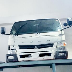 Mitsubishi Fuso Front Truck Cabin