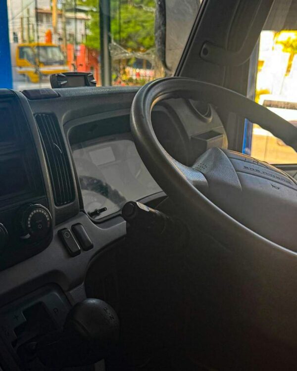 Mitsubishi Fuso Truck Cabin - Image 6